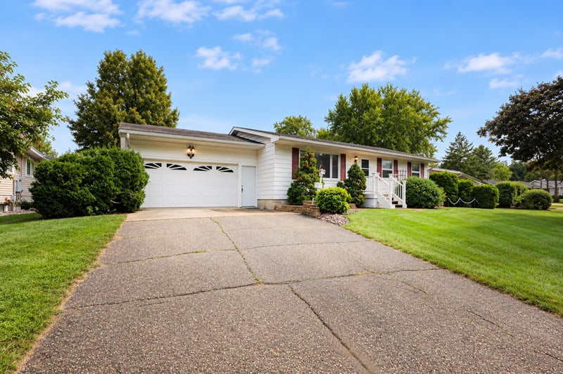 306 NW California St, Brownsdale, MN 55918