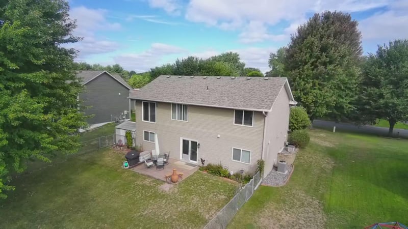 7944 Highland Dr, Lino Lakes, MN 55014