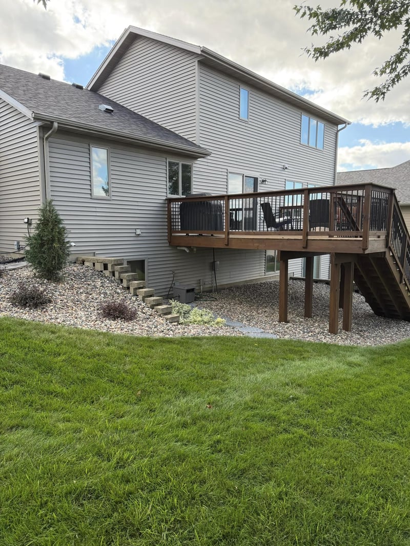 509 7th St NW, Byron, MN 55920