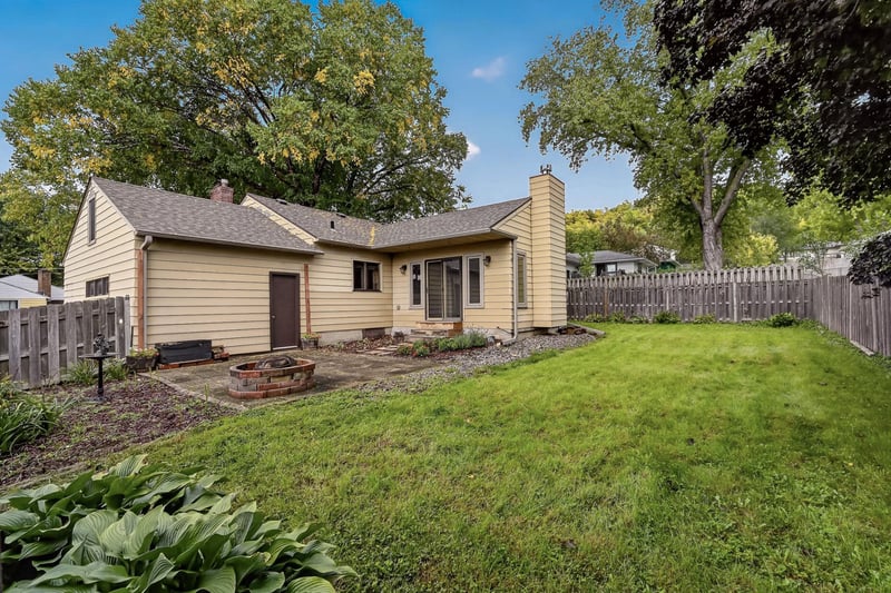 1508 5th Ave NW, Rochester, MN 55901