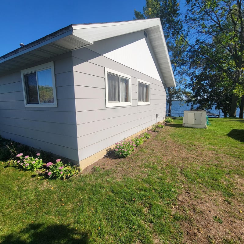 38576 Walker Lake Dr, Richville, MN 56576