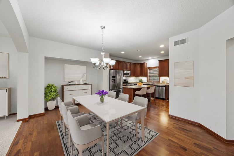 4022 Cedar Grove Ln, Eagan, MN 55122