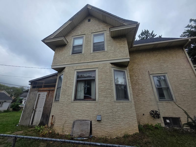781 Lawson Ave E, Saint Paul, MN 55106