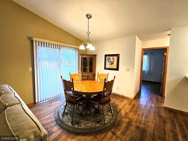 110 5th St SE, Pine City, MN 55063