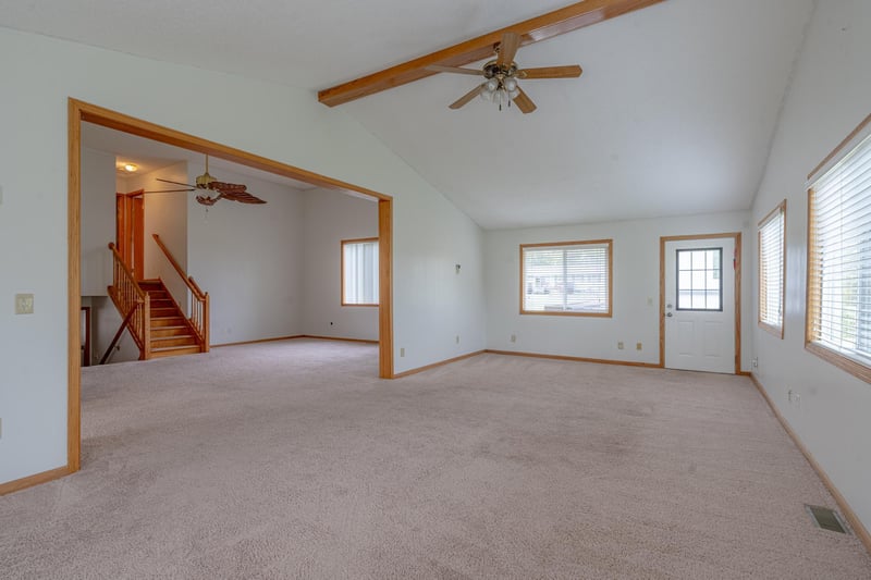 7085 148th Ln NW, Ramsey, MN 55303