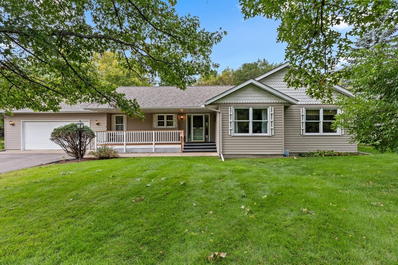 13867 Knollwood Dr, Baxter, MN 56425