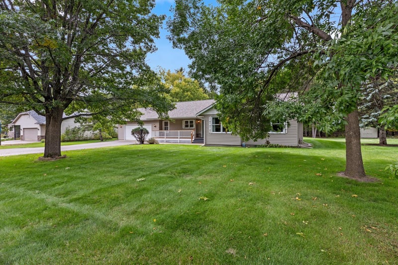 13867 Knollwood Dr, Baxter, MN 56425