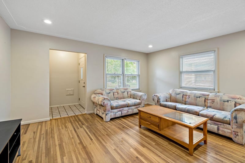 5749 Bloomington Ave, Minneapolis, MN 55417