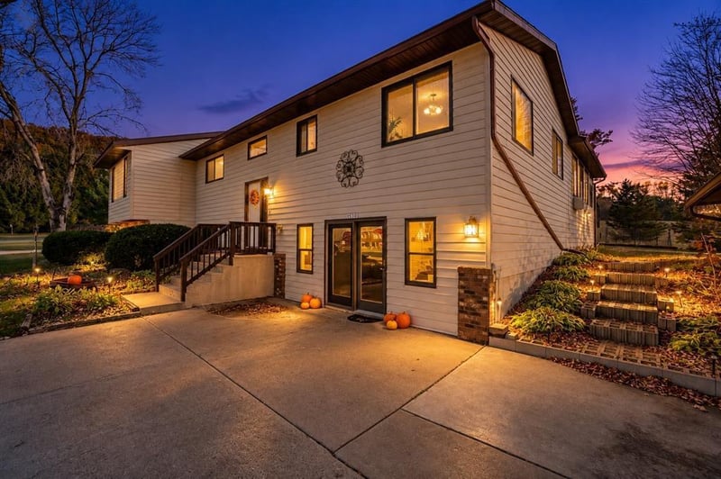 N4578 446th St, Menomonie, WI 54751