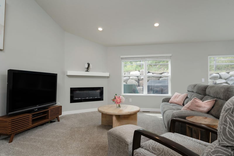 14477 Fernbrook Ln N, Dayton, MN 55327