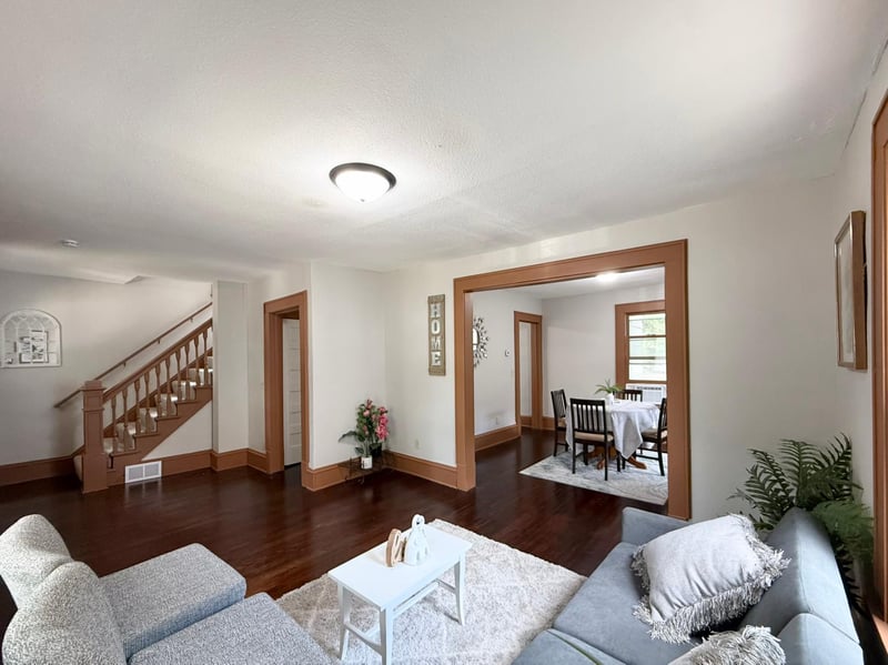 324 Topping St, Saint Paul, MN 55117