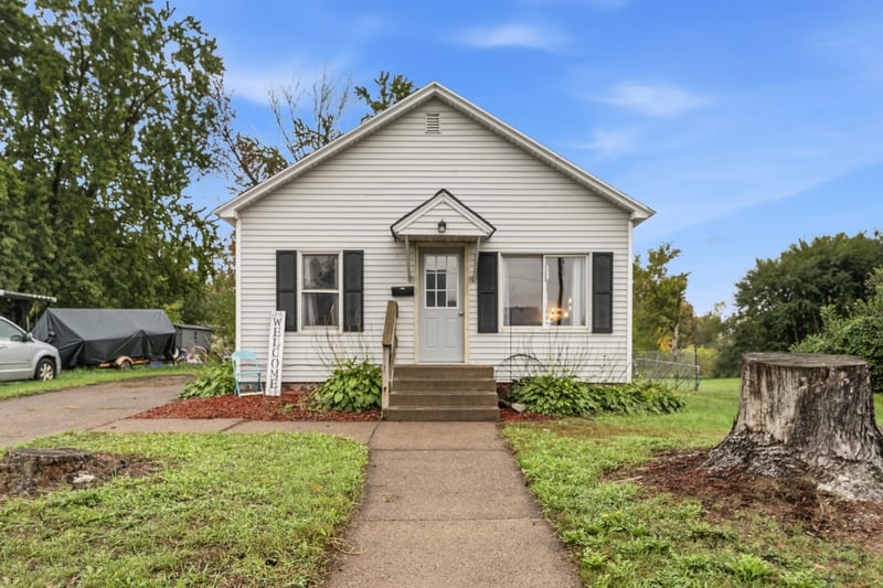 1140 3rd Ave SW, Pine City, MN 55063