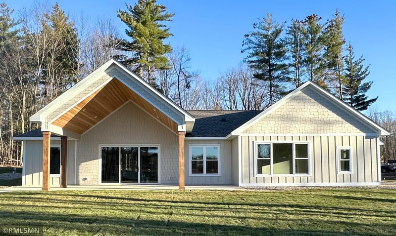 23744 Warren Dr, Deerwood, MN 56444
