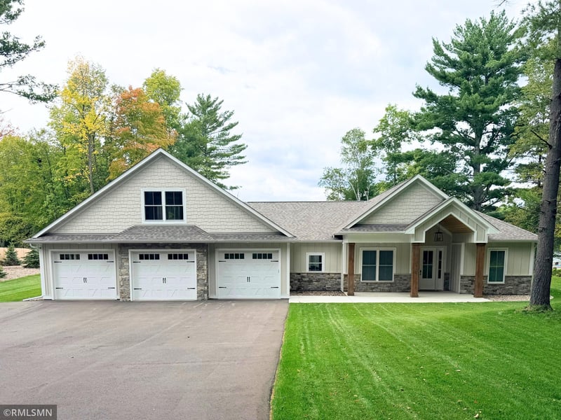 23744 Warren Dr, Deerwood, MN 56444