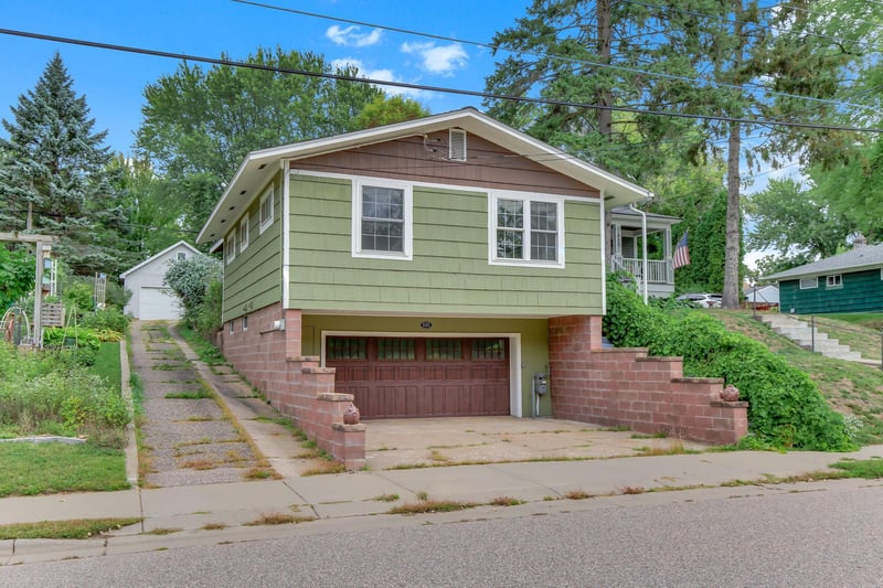 622 Laurel St W, Stillwater, MN 55082