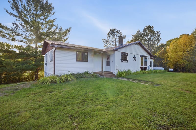 6507 Krussow Dr NE, Remer, MN 56672