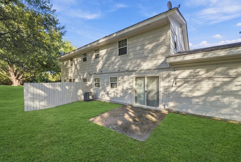 6980 Alpine Trl, Eden Prairie, MN 55346