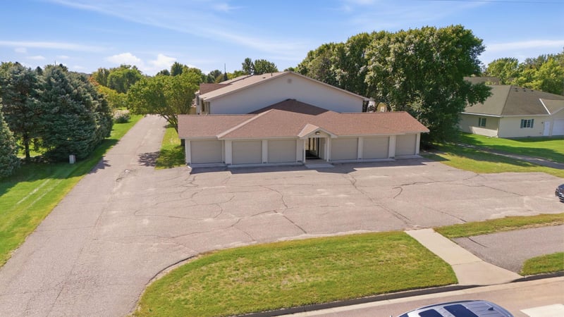 190 Country Club Rd SW, Melrose, MN 56352