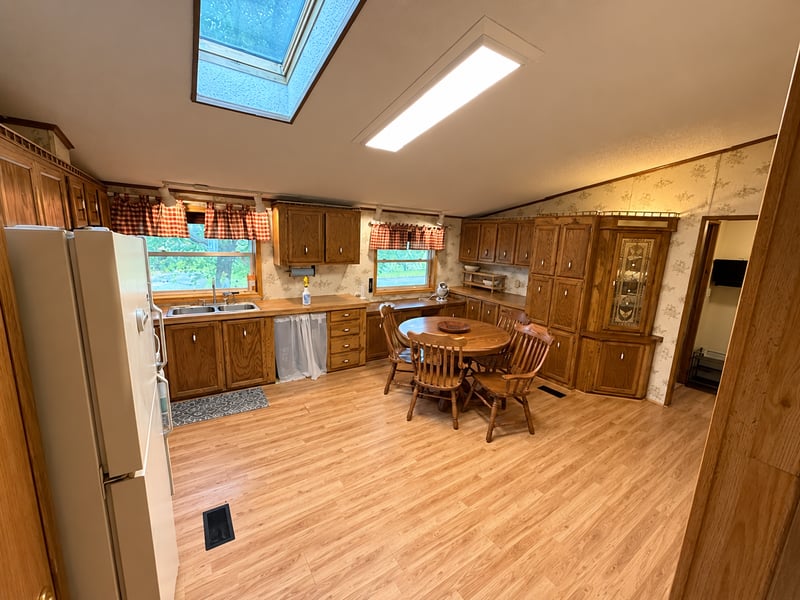 701 N Shakespeare Ave, Mankato, MN 56001