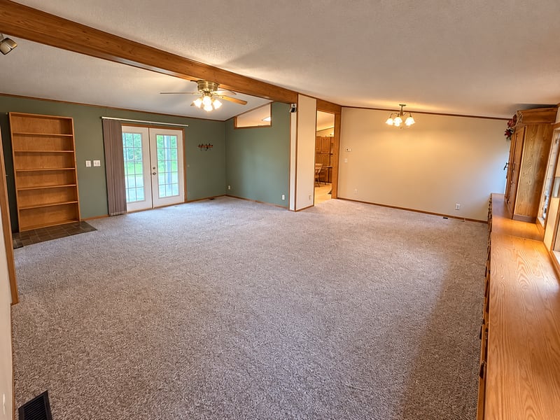 701 N Shakespeare Ave, Mankato, MN 56001
