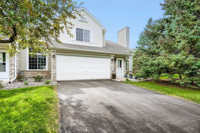 15021 Dunwood Trl #48, Apple Valley, MN 55124