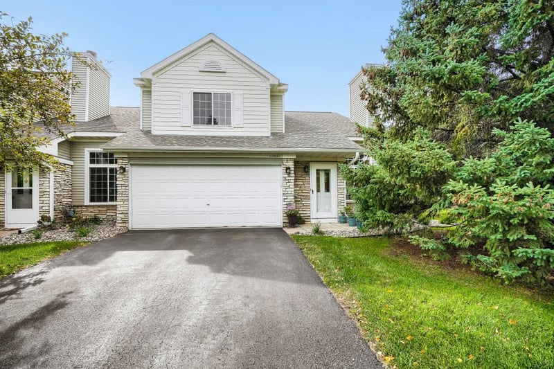 15021 Dunwood Trl #48, Apple Valley, MN 55124