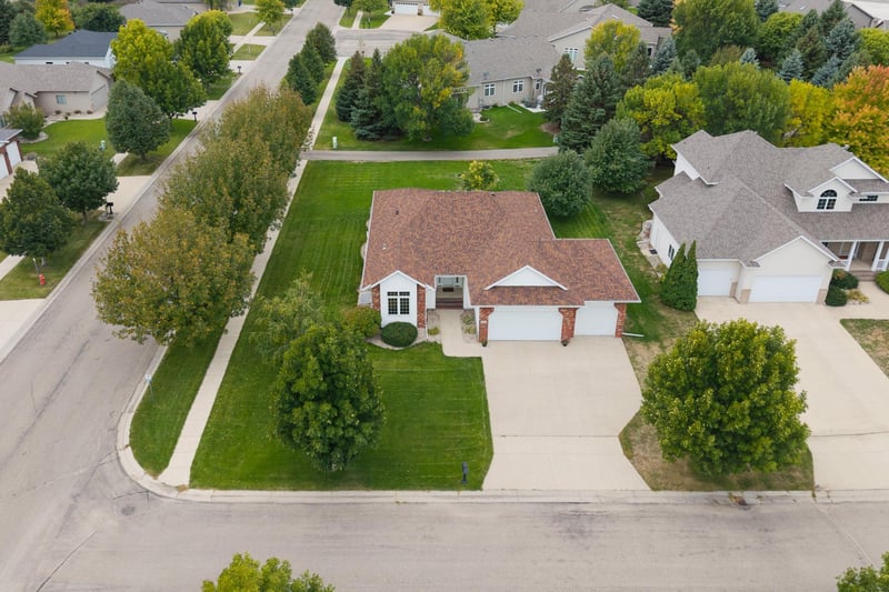 4443 3rd St S, Moorhead, MN 56560