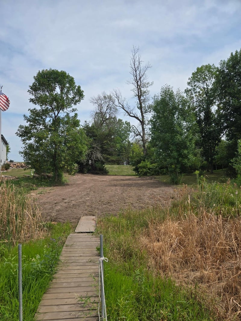30339 Orchard Ct, Center City, MN 55012
