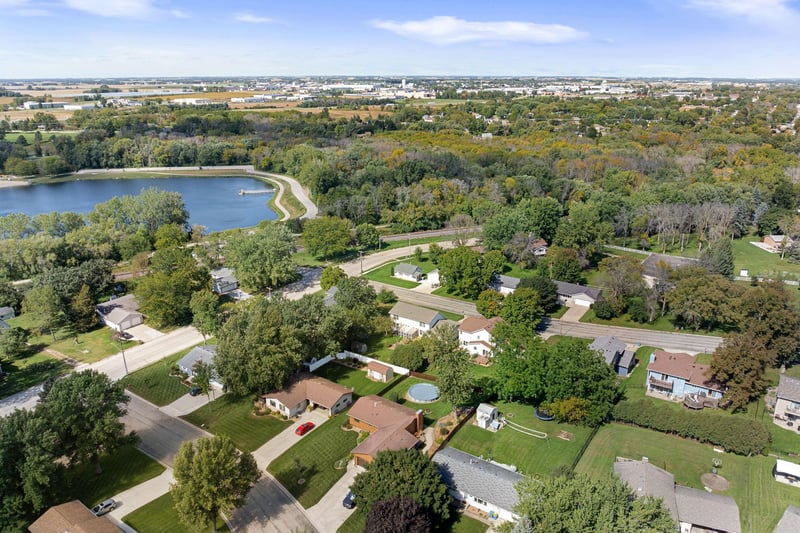 1169 Barney St, Owatonna, MN 55060