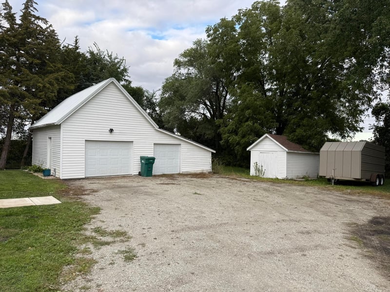 2159 320th Ave, Janesville, MN 56048