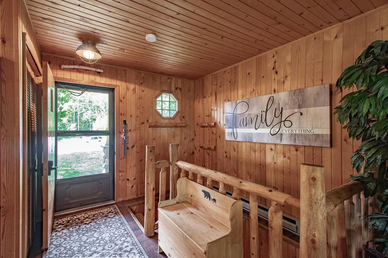 1581 Suzanne Dr NE, Longville, MN 56655