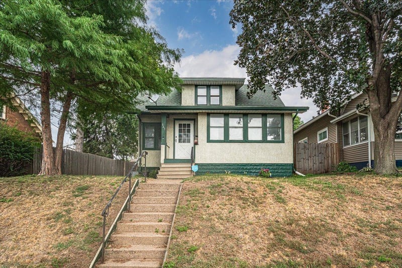 843 E Ivy Ave E, Saint Paul, MN 55106