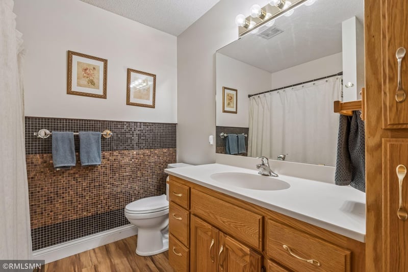 5203 Pathways Ave, White Bear Lake, MN 55110