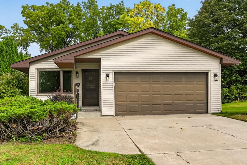 515 Union St NE, Chatfield, MN 55923