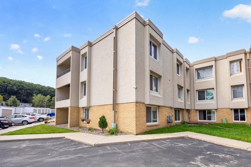 1931 Viking Dr NW #21, Rochester, MN 55901