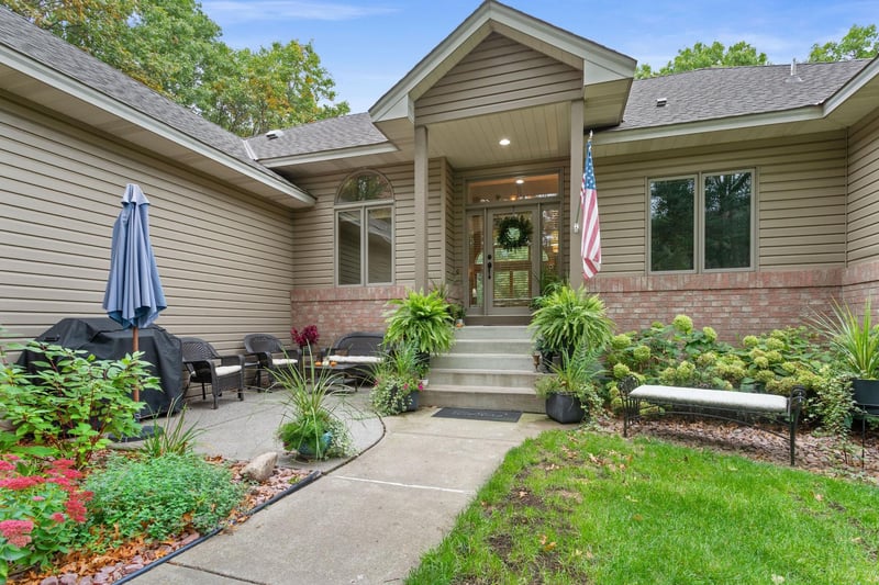 26620 143rd St NW, Zimmerman, MN 55398