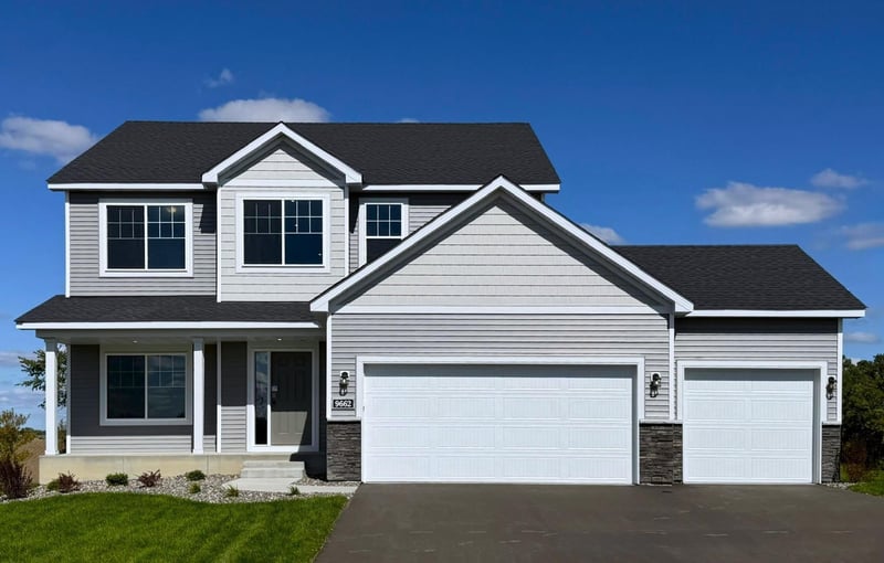 9662 32nd St NE, Saint Michael, MN 55376