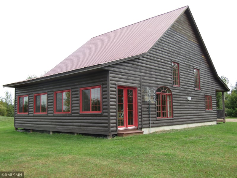 21157 Homestead Rd, Pine City, MN 55063