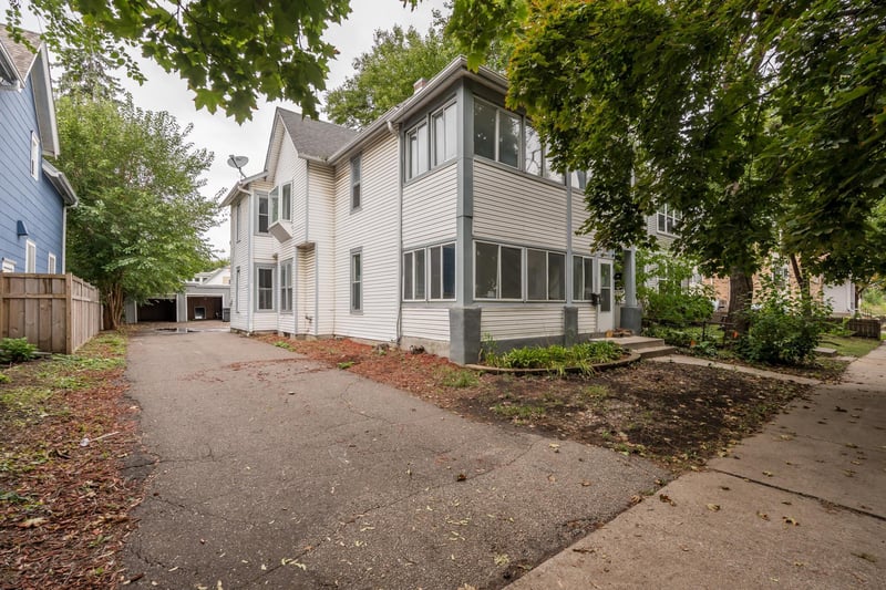 2814 Colfax Ave S, Minneapolis, MN 55408