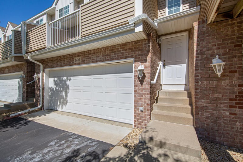 2720 Brockman Ct, Northfield, MN 55057