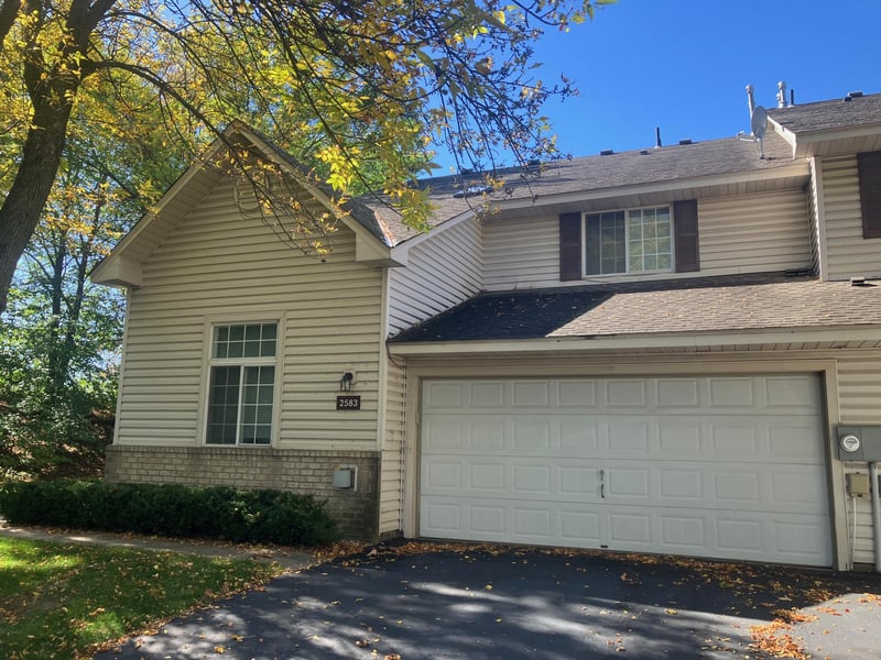 2583 Lockwood Dr, Mendota Heights, MN 55120