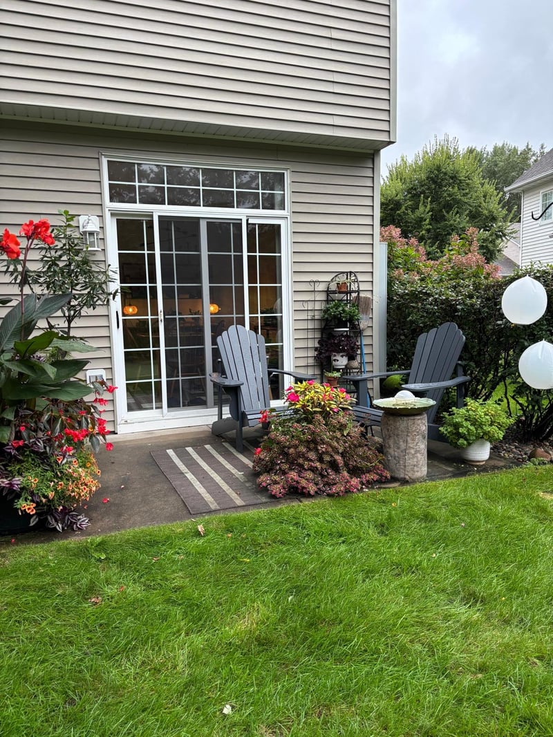 1757 Elm St, White Bear Lake, MN 55110