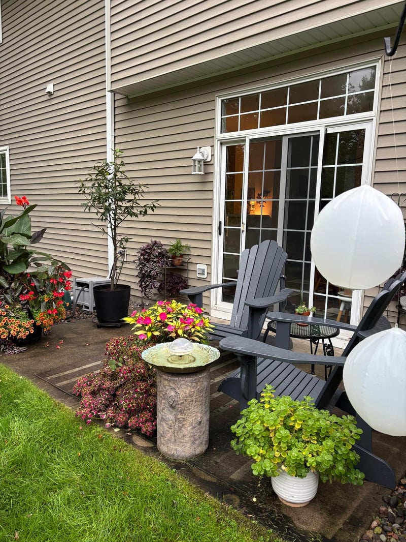 1757 Elm St, White Bear Lake, MN 55110