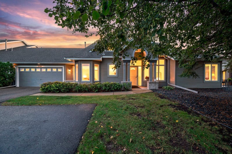 2530 Sumac Rg, White Bear Lake, MN 55110