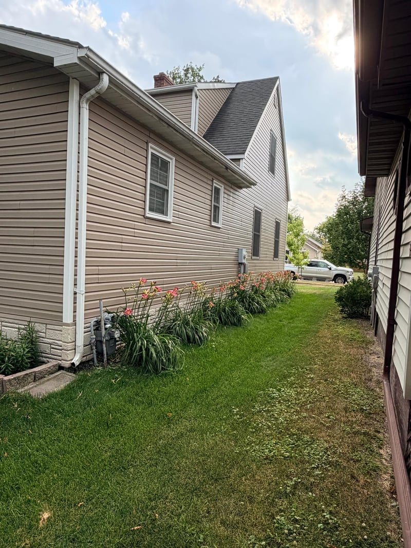 820 Horace Ave N, Thief River Falls, MN 56701