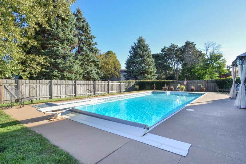 13171 Zion St NW, Coon Rapids, MN 55448