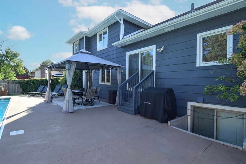 13171 Zion St NW, Coon Rapids, MN 55448