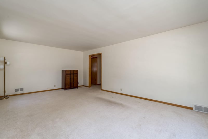 443 Harrison Ave, North Mankato, MN 56003