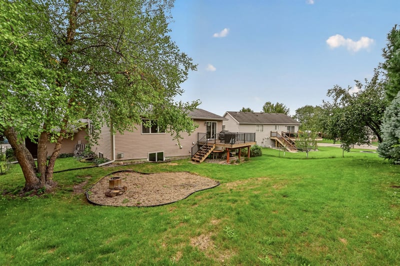 6159 Ripley Ln NW, Rochester, MN 55901