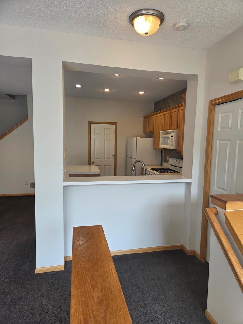 2387 Eagle Trace Ln, Woodbury, MN 55129